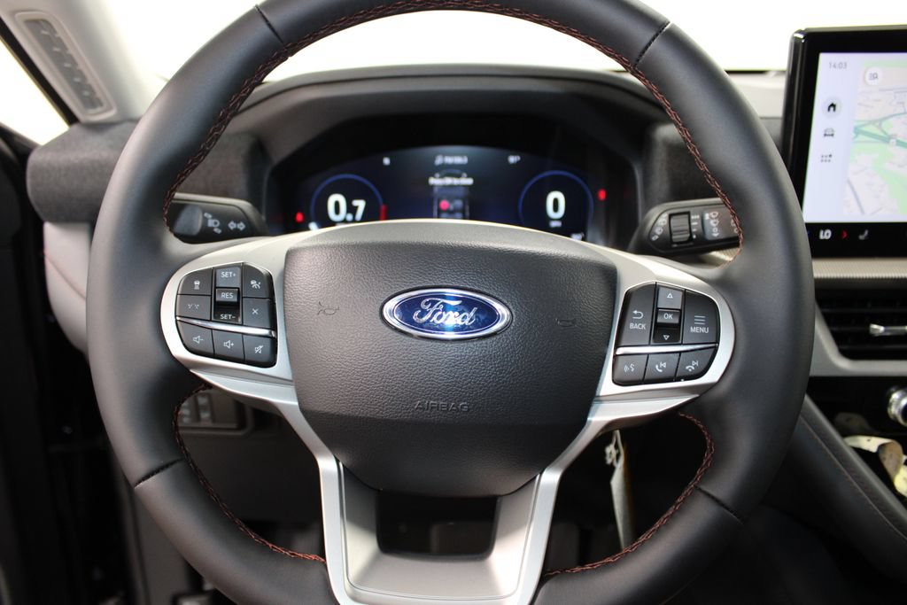 New 2026 Ford Explorer Active RWD image 35