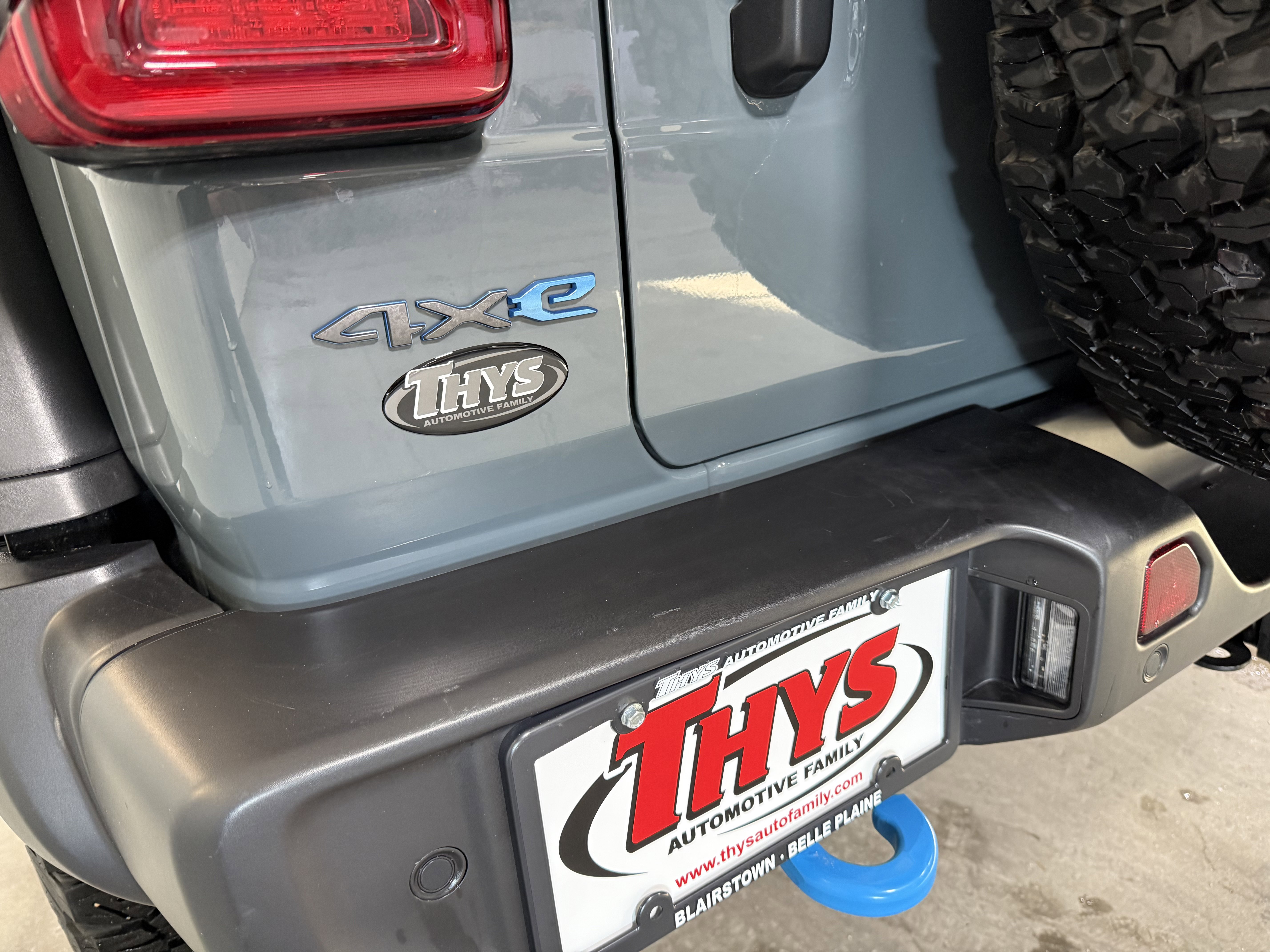 Used 2024 Jeep Wrangler Unlimited Rubicon 4xe w/ Technology Group image 5