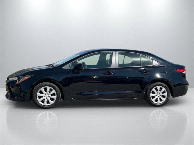 Certified 2025 Toyota Corolla LE FWD image 8