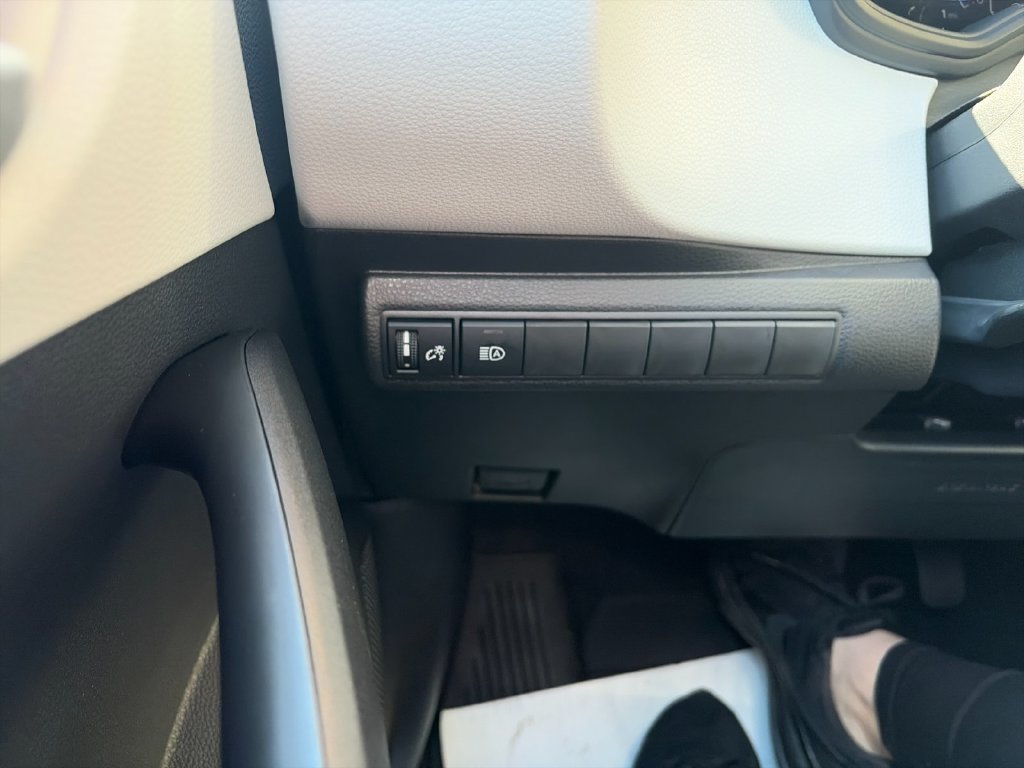 New 2027 Toyota Corolla SE FWD image 30