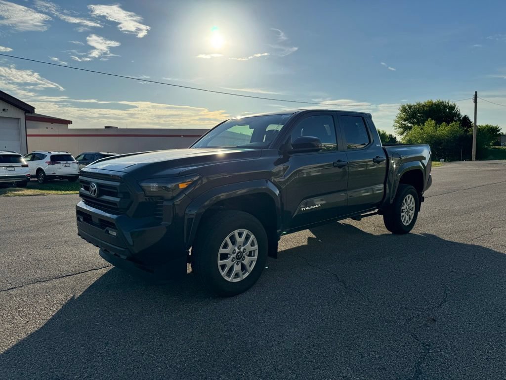 Used 2024 Toyota Tacoma SR5 RWD image 11