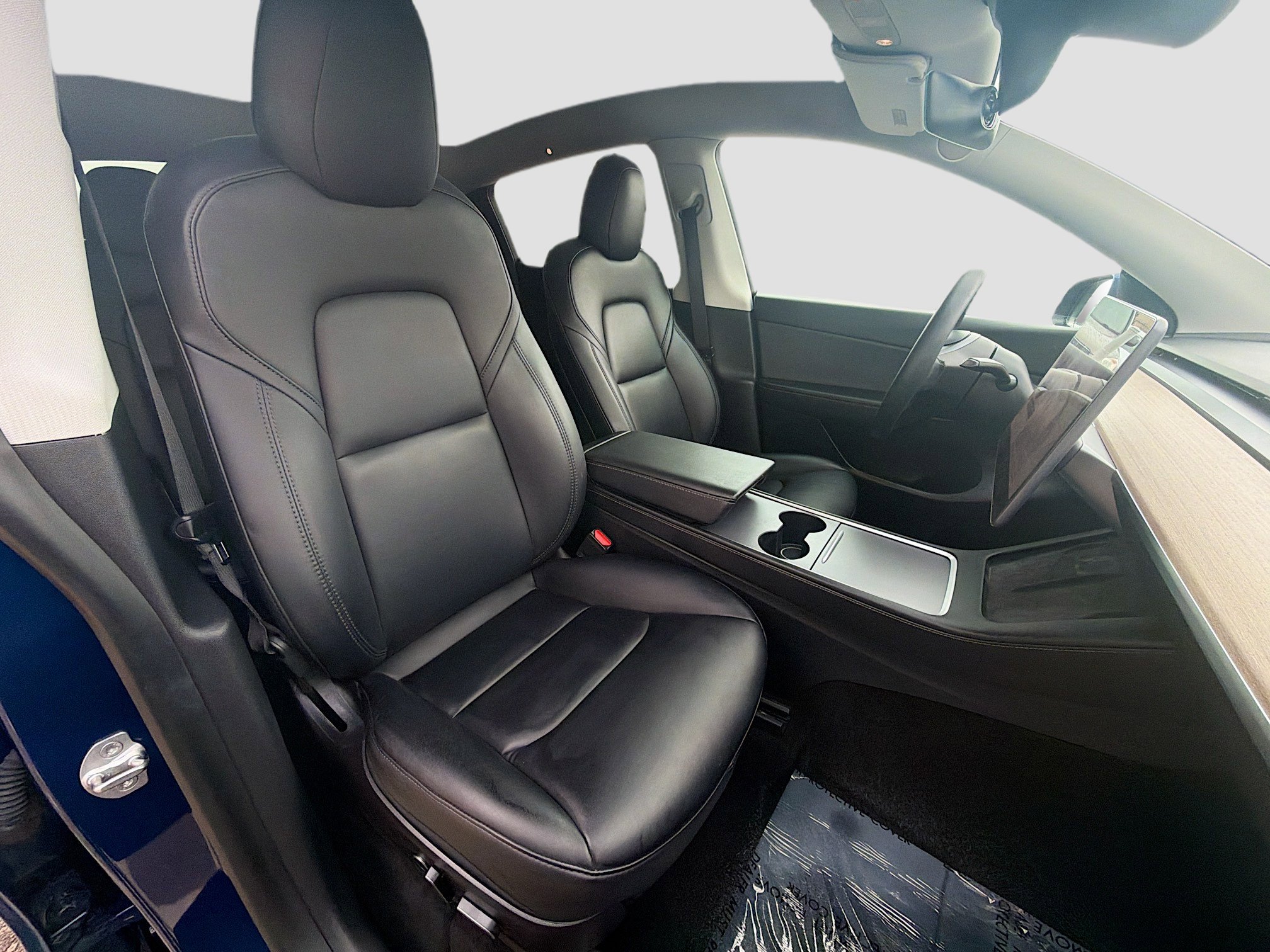 Used 2021 Tesla Model Y Long Range image 31