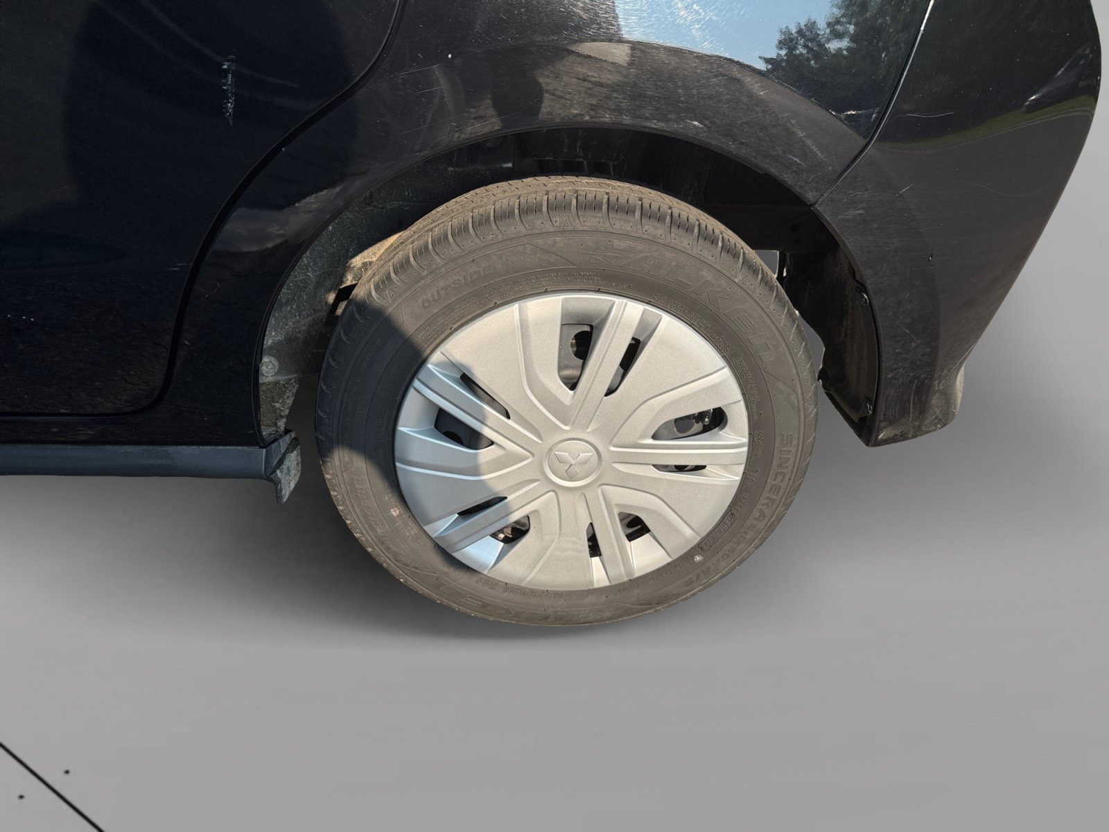 Used 2024 Mitsubishi Mirage ES FWD image 14