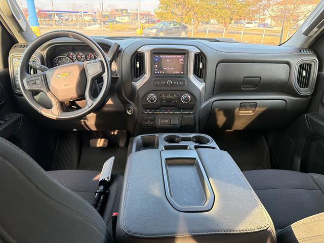 Used 2024 Chevrolet Silverado 2500 Custom w/ Custom Value Package image 19