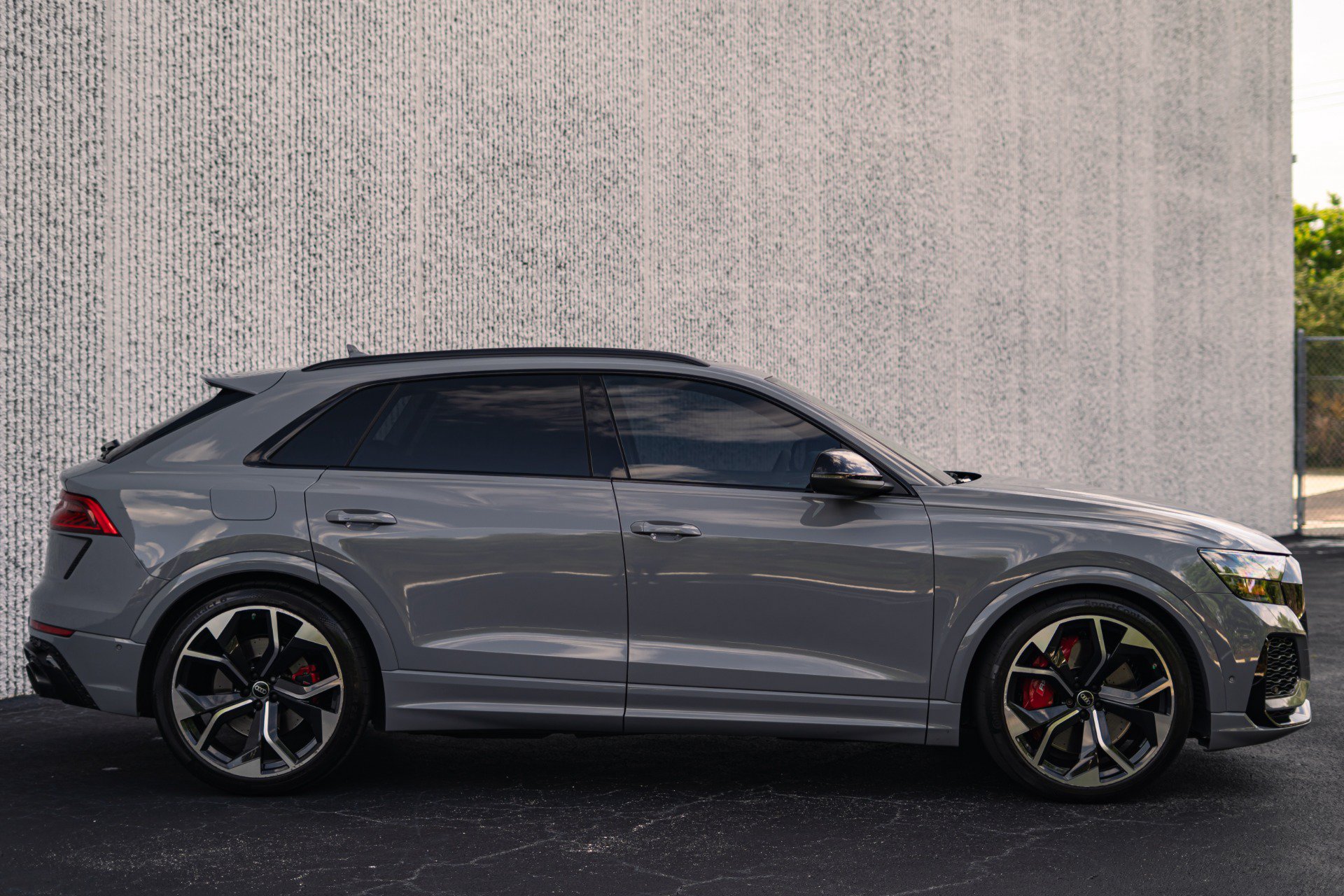 Used 2024 Audi RS Q8 AWD/4WD image 40