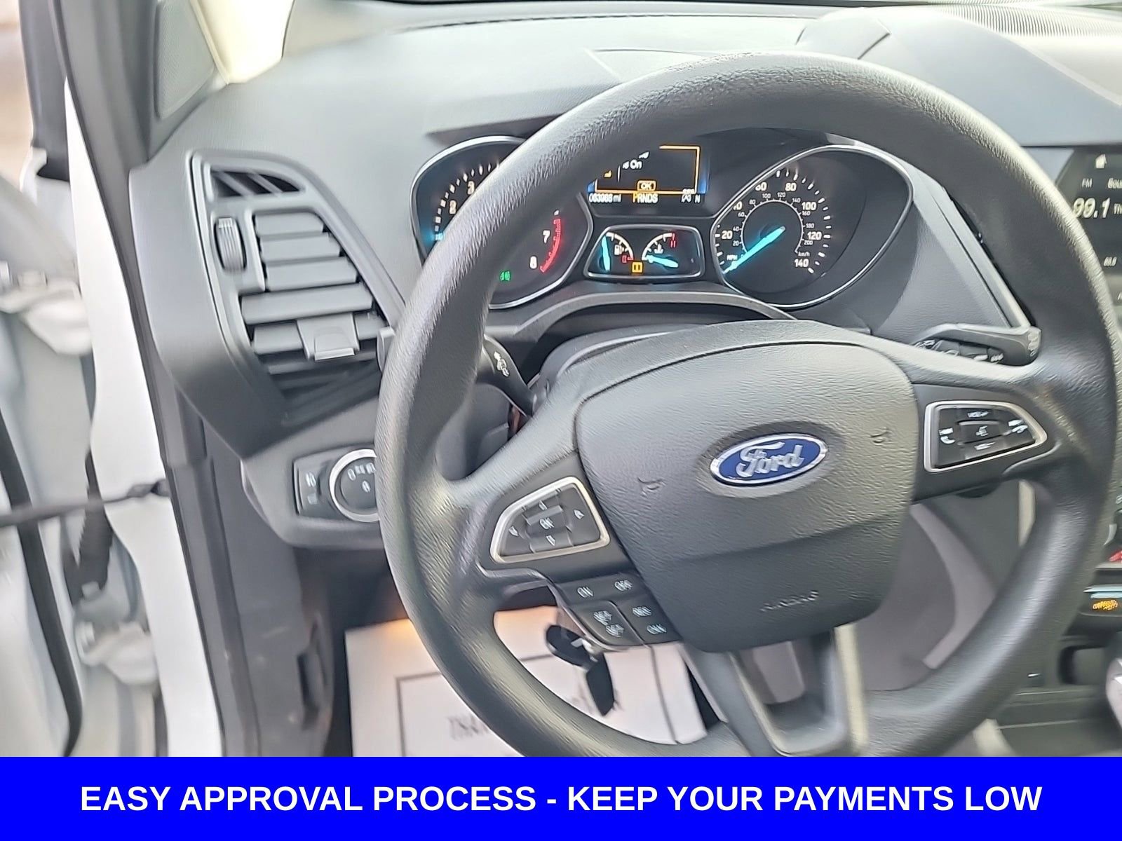 Used 2019 Ford Escape SE image 15