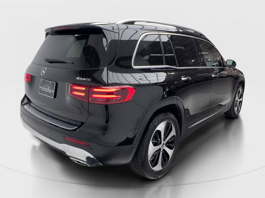 Used 2025 Mercedes-Benz GLB 250 4MATIC image 7