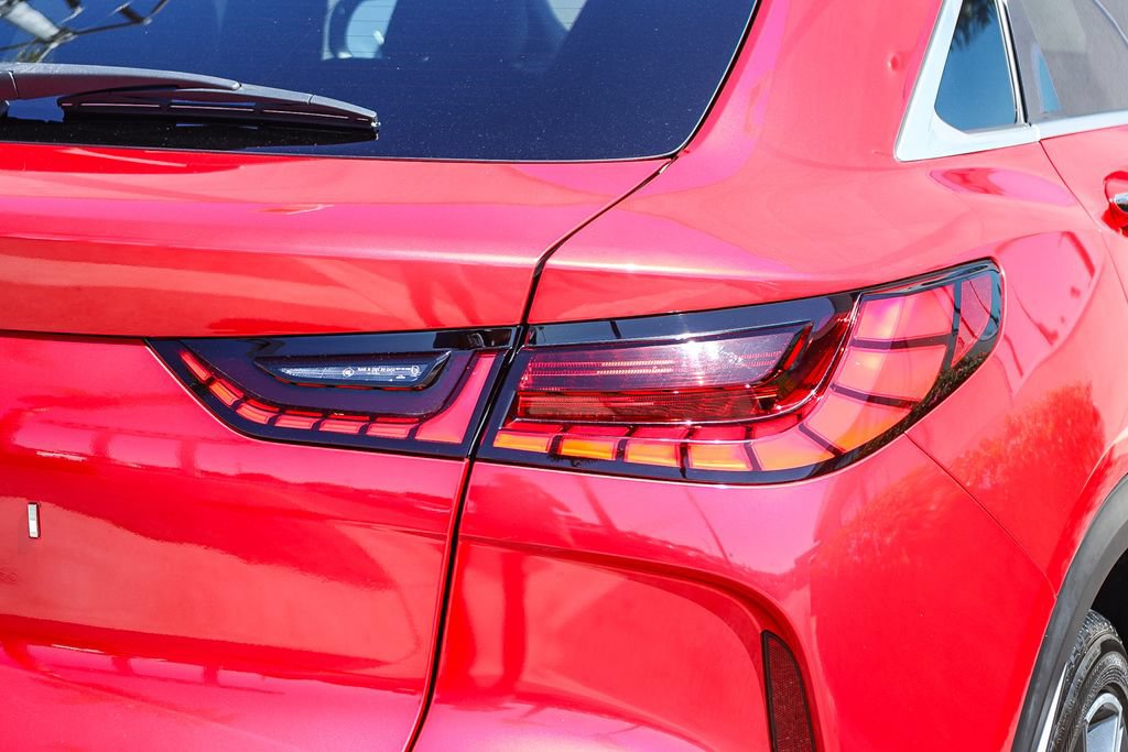 Certified 2024 INFINITI QX55 Essential AWD/4WD image 9