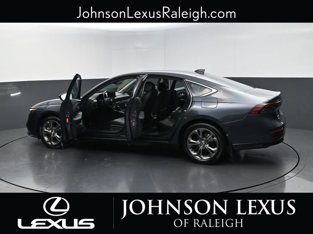 Used 2023 Honda Accord EX-L image 38