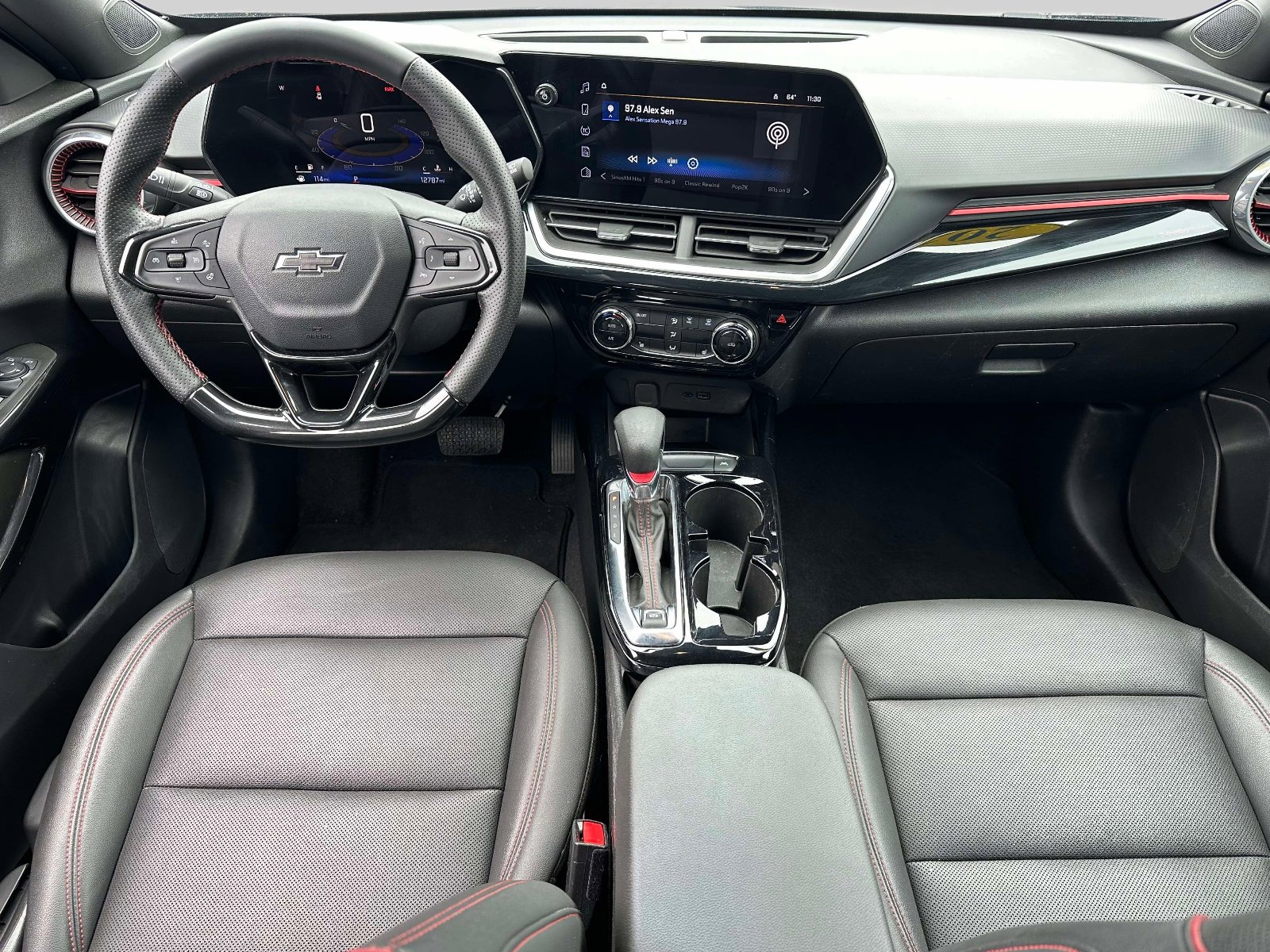 Used 2024 Chevrolet Trax RS w/ Driver Confidence Package FWD image 12