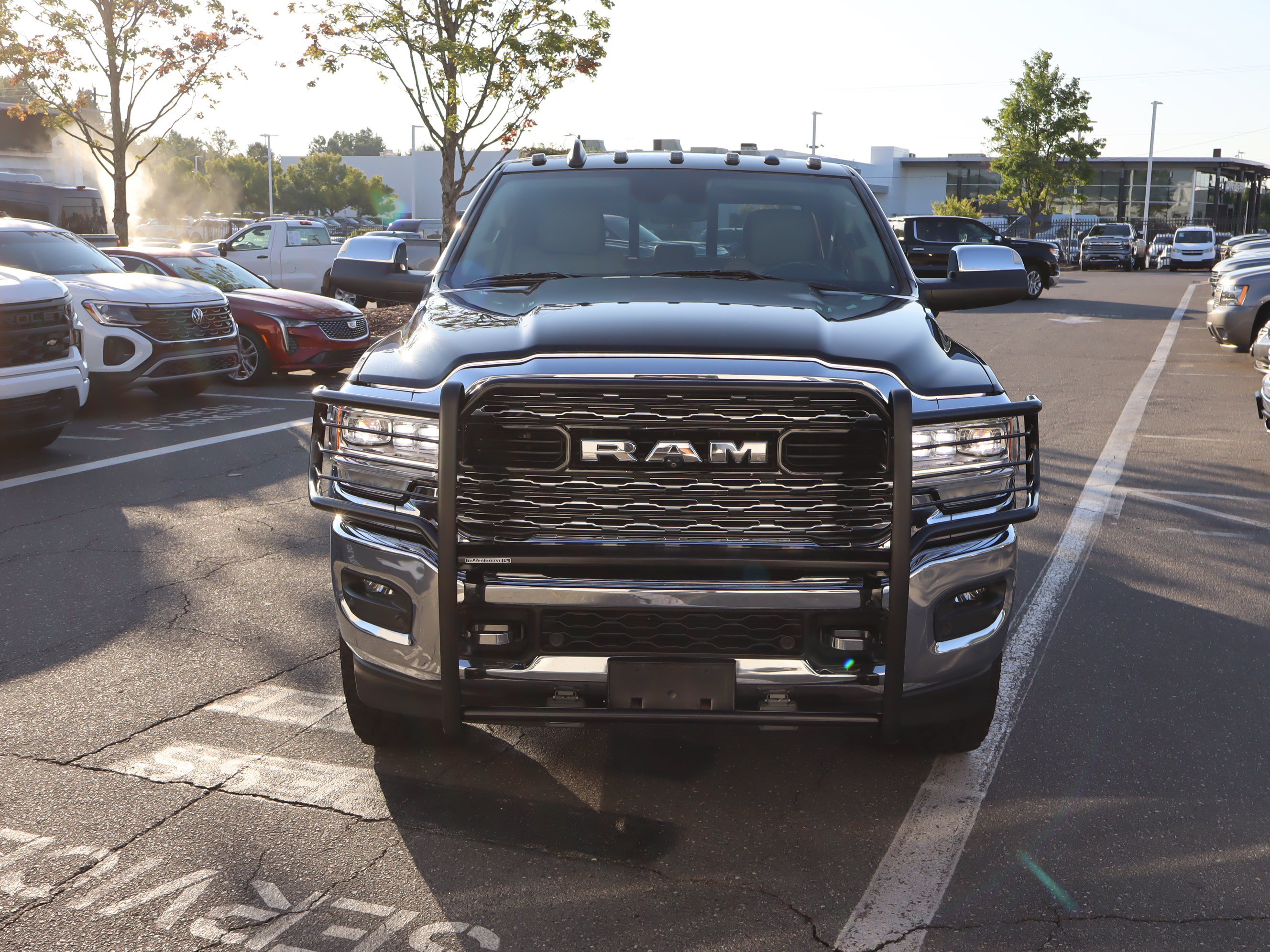 Used 2021 RAM 2500 Limited AWD/4WD image 3