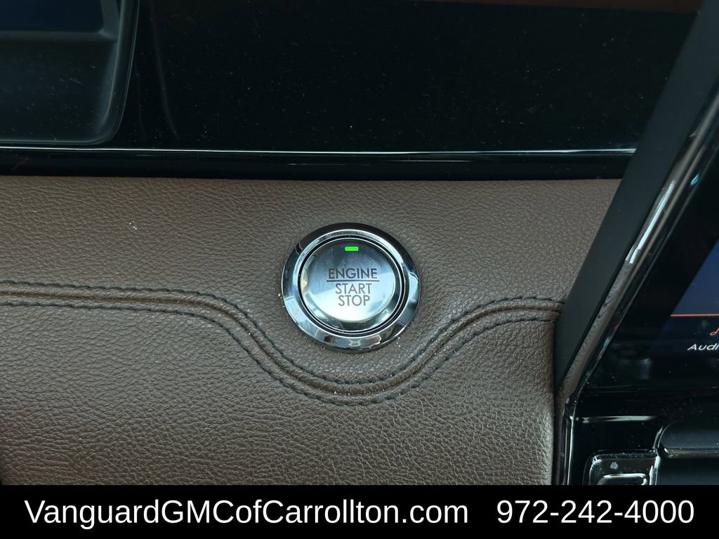 Used 2022 Lincoln Navigator Reserve image 24