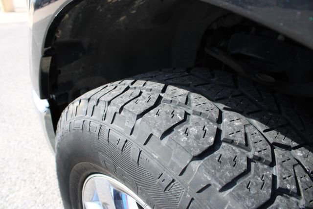 Used 2013 Ford F150 XLT w/ XLT Chrome Pkg image 9