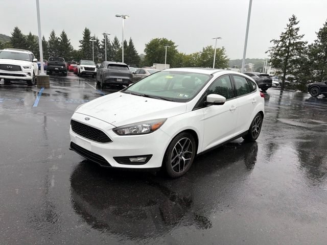 Used 2017 Ford Focus SEL FWD image 3