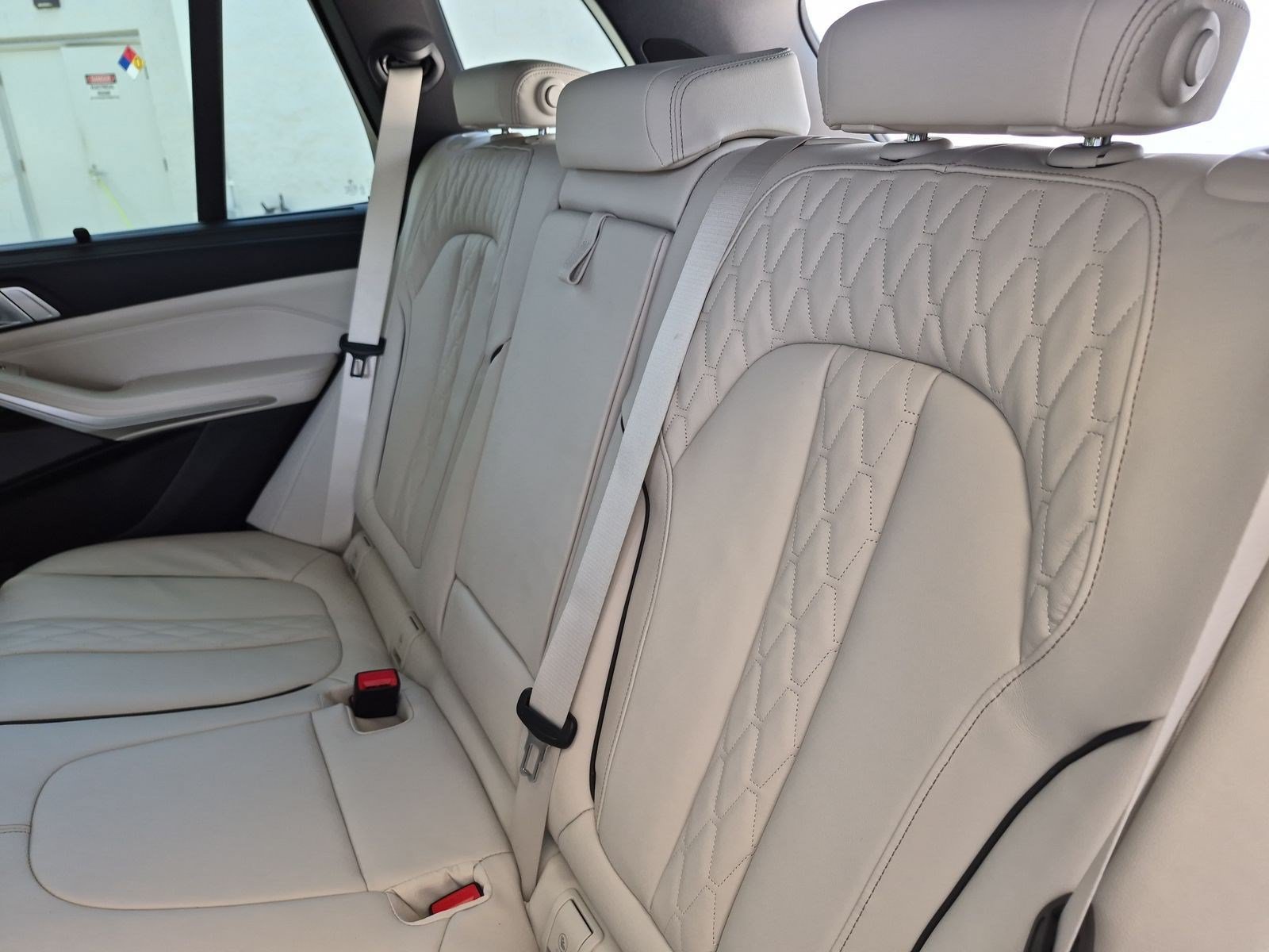 New 2026 BMW X5 xDrive40i AWD/4WD image 32