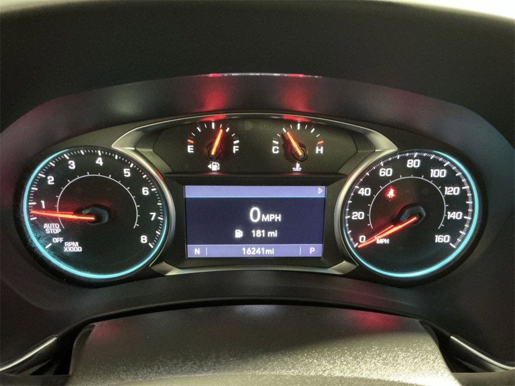 Used 2023 Chevrolet Equinox Premier image 25