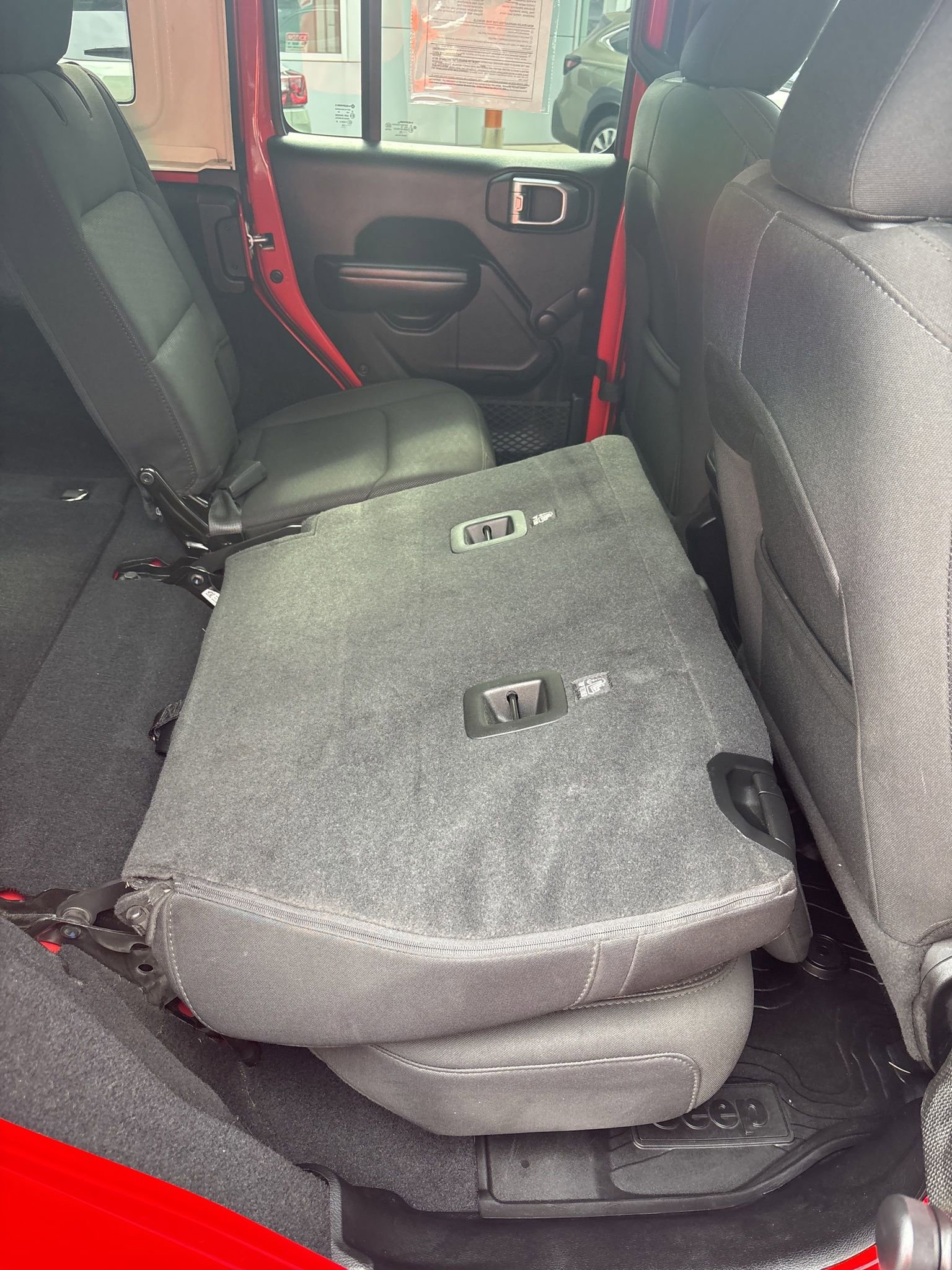 Used 2020 Jeep Wrangler Unlimited Sport image 18