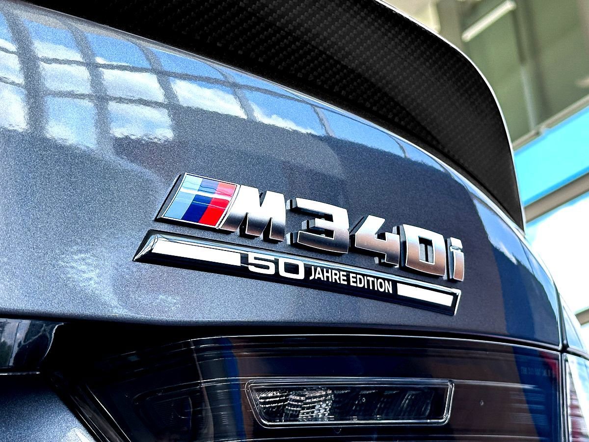 New 2026 BMW M340i xDrive w/ Premium Package image 11