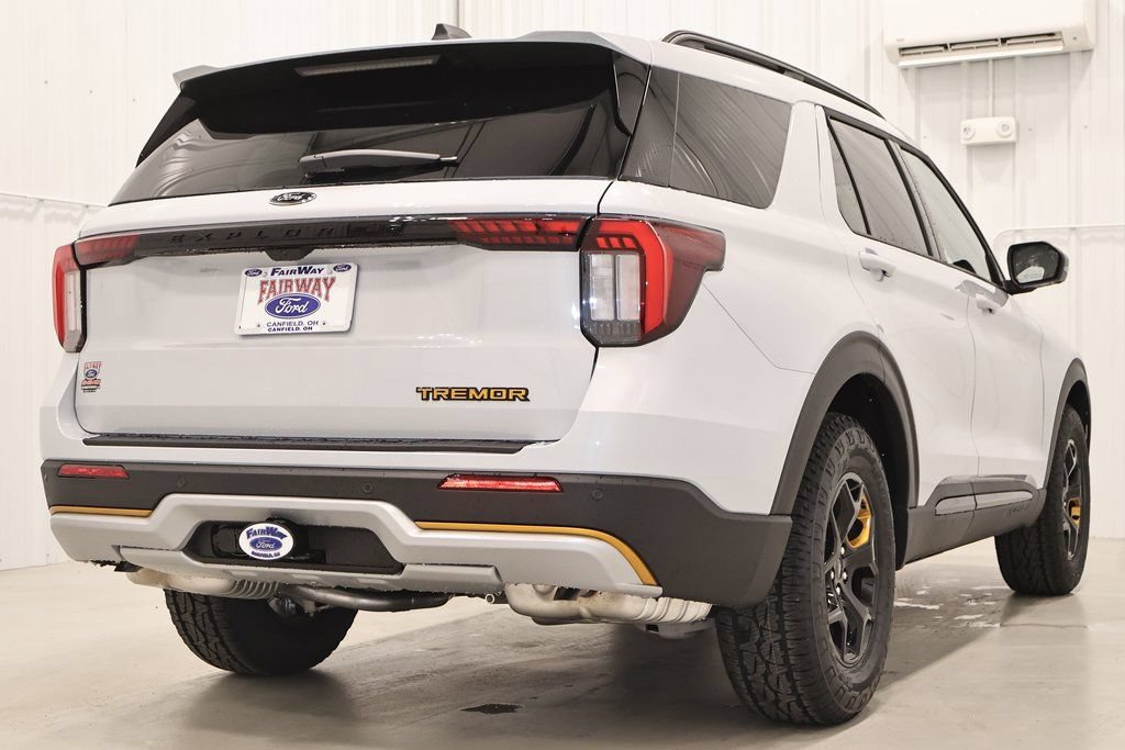 New 2026 Ford Explorer Tremor w/ Tremor Ultimate Package AWD/4WD image 8