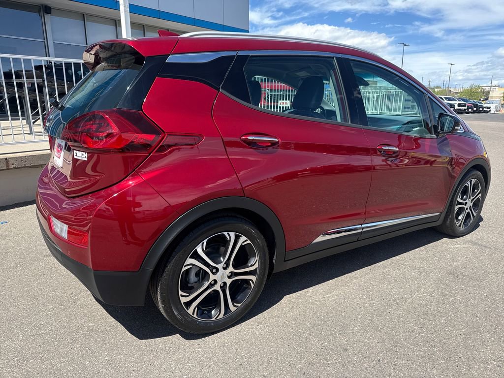 Used 2020 Chevrolet Bolt Premier w/ Infotainment Package image 5