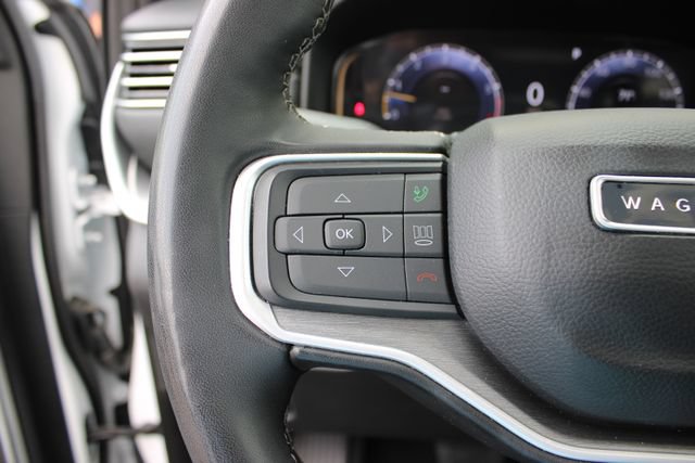 Used 2025 Jeep Wagoneer Series II w/ Premium Group I AWD/4WD image 15