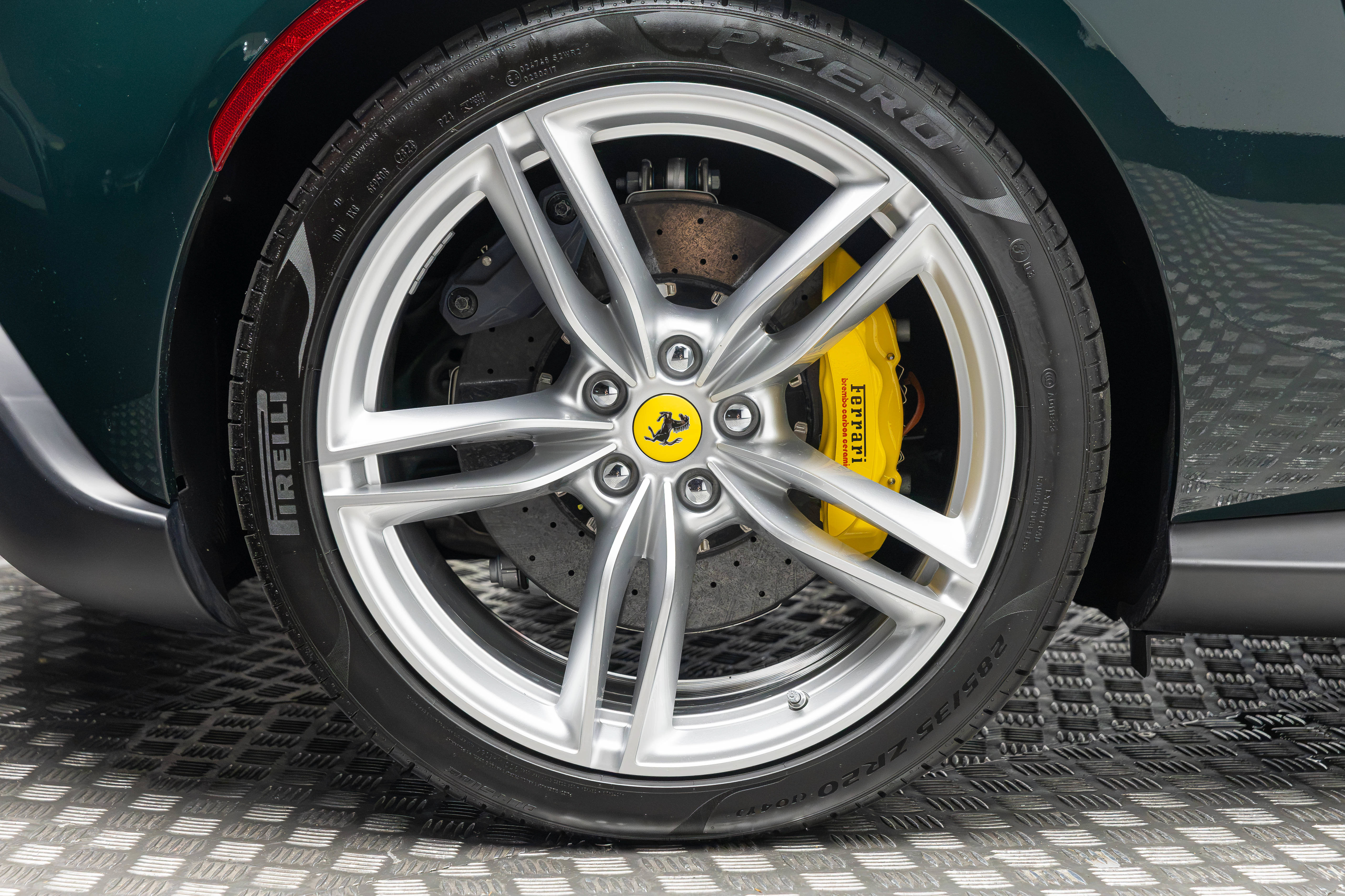 Certified 2025 Ferrari Roma Spider RWD image 52
