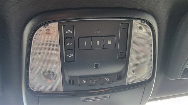 Used 2024 Dodge Durango GT image 44