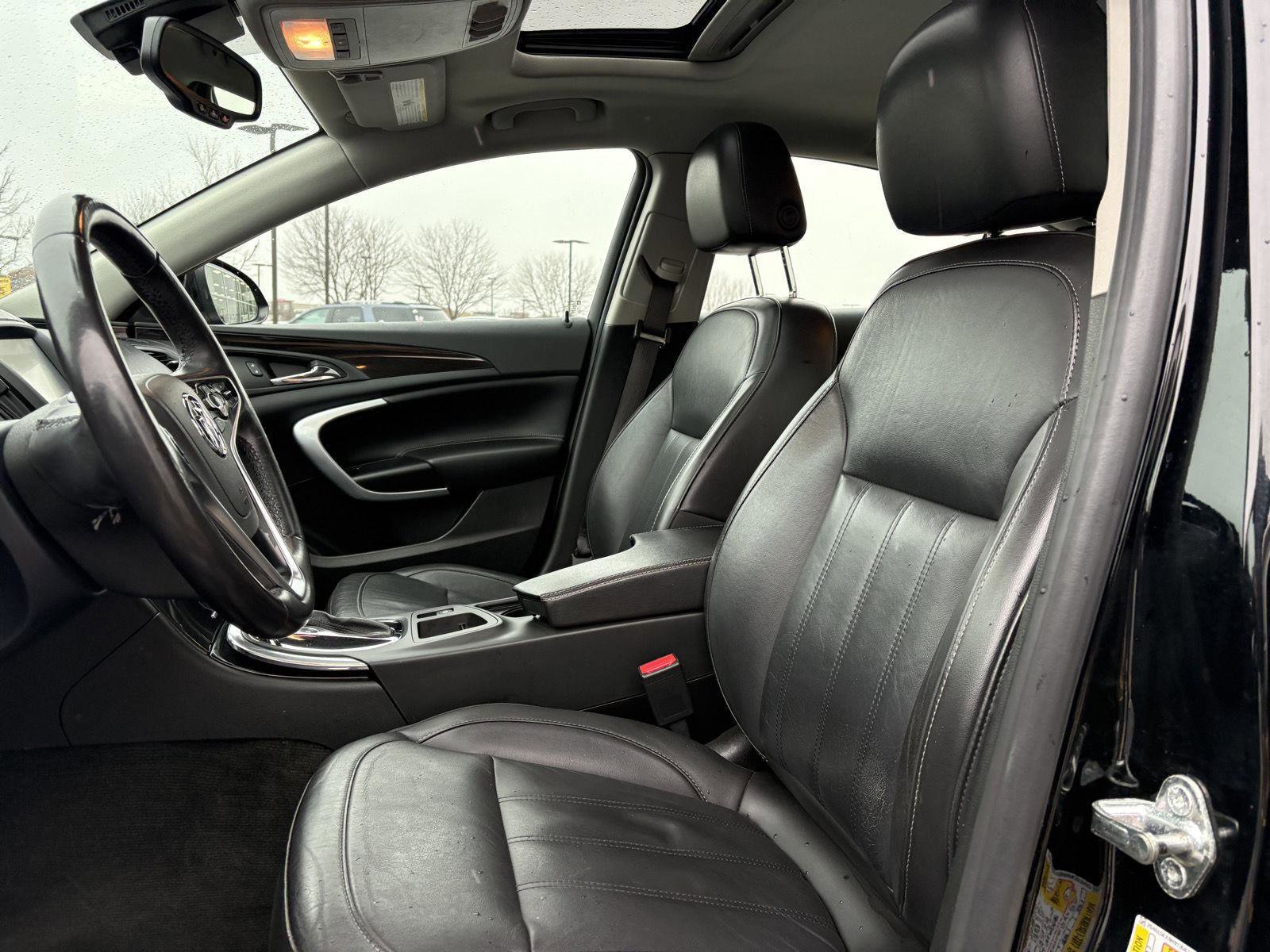 Used 2017 Buick Regal Sport Touring image 16