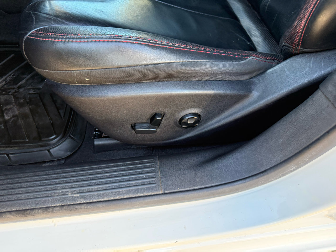 Used 2015 Dodge Dart GT image 11