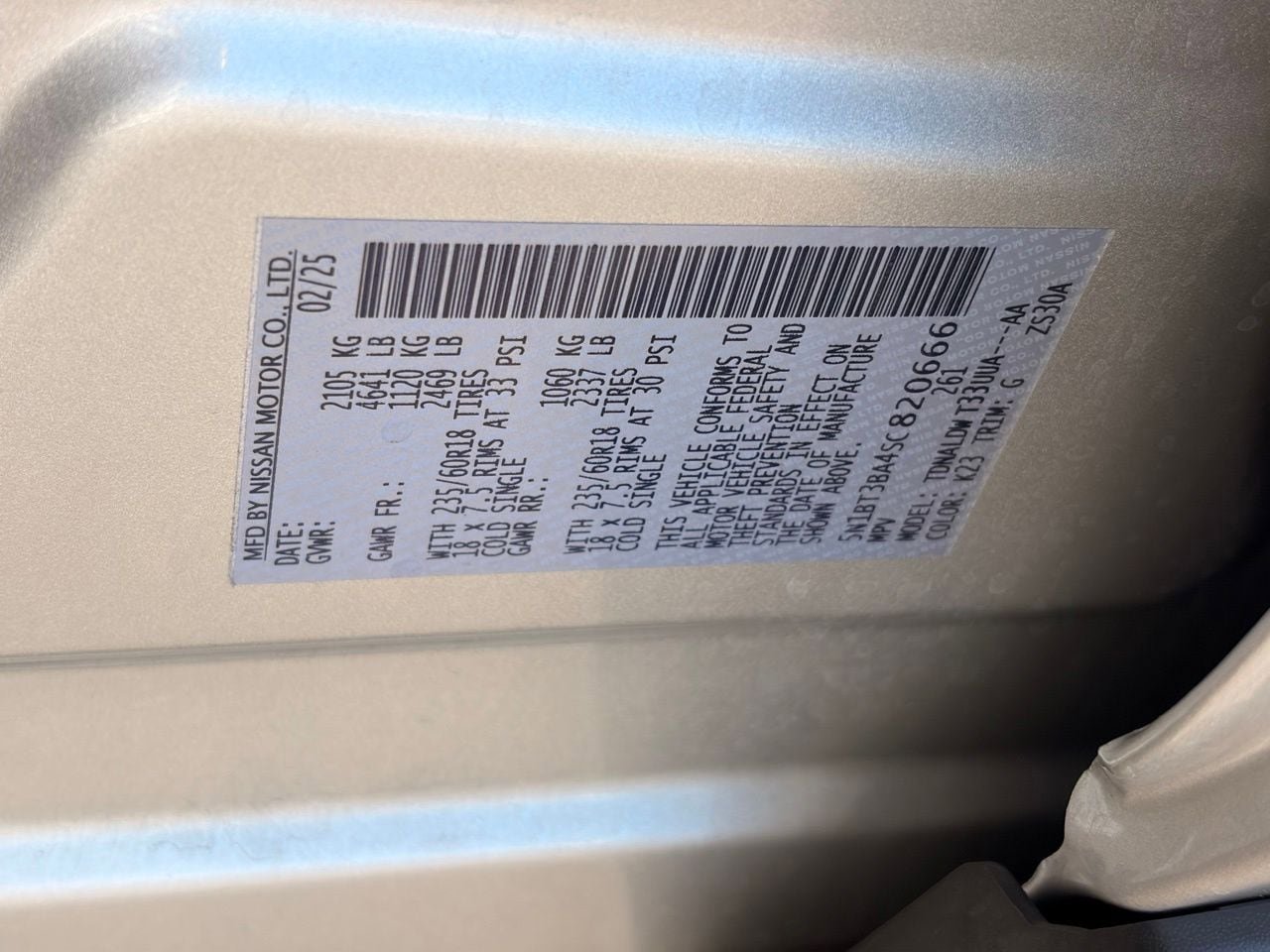 Certified 2025 Nissan Rogue SV FWD image 30