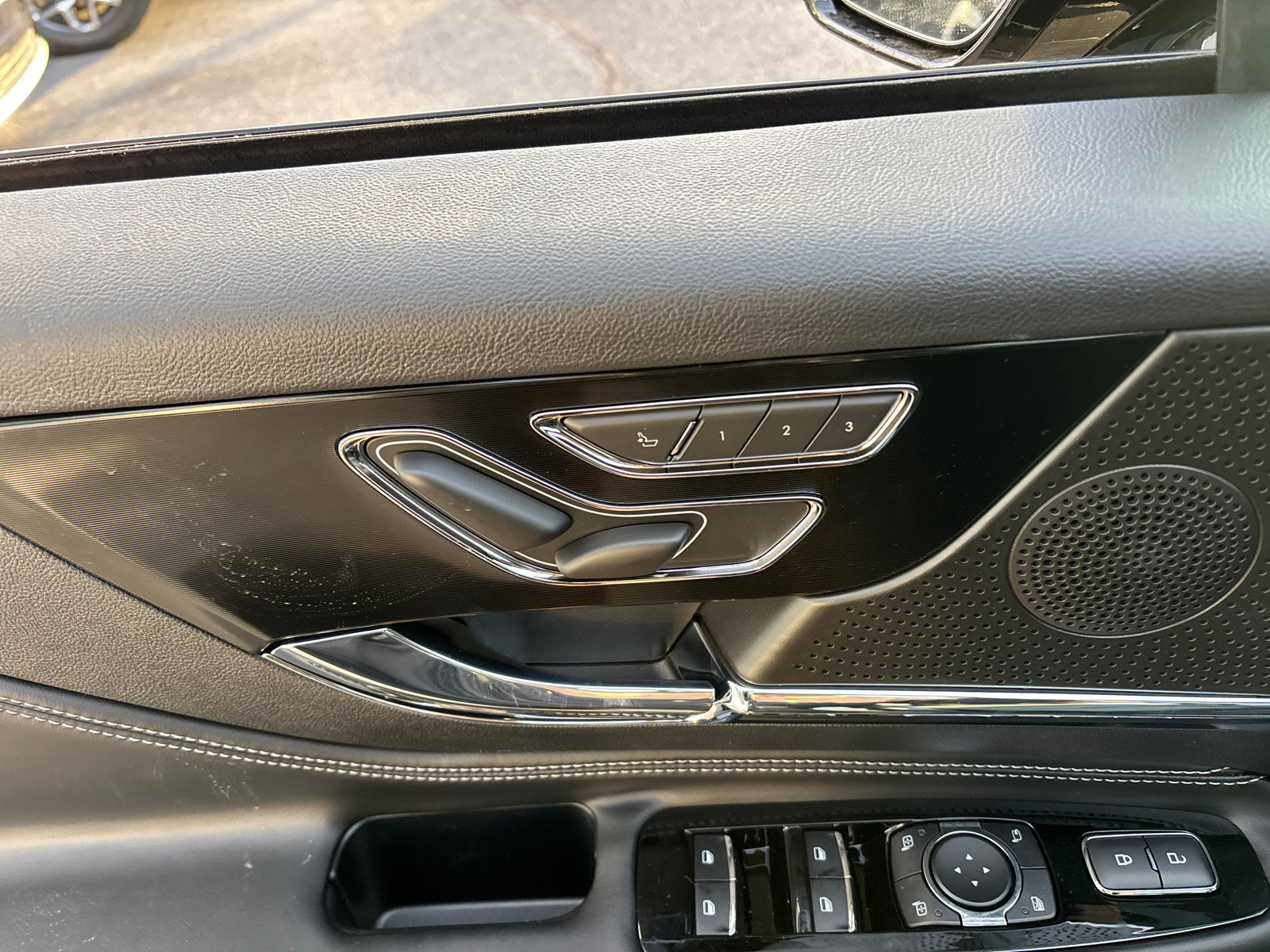 New 2026 Lincoln Corsair Premiere image 12