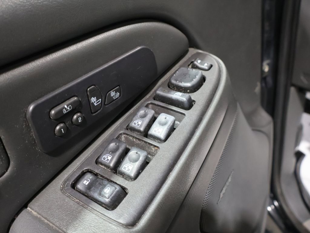 Used 2006 GMC Sierra 1500 SLT w/ Light Duty Power Package image 14