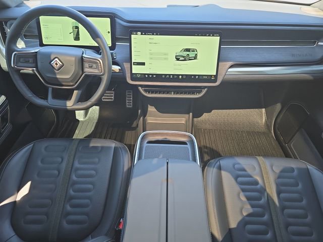 Used 2024 Rivian R1S Adventure image 10