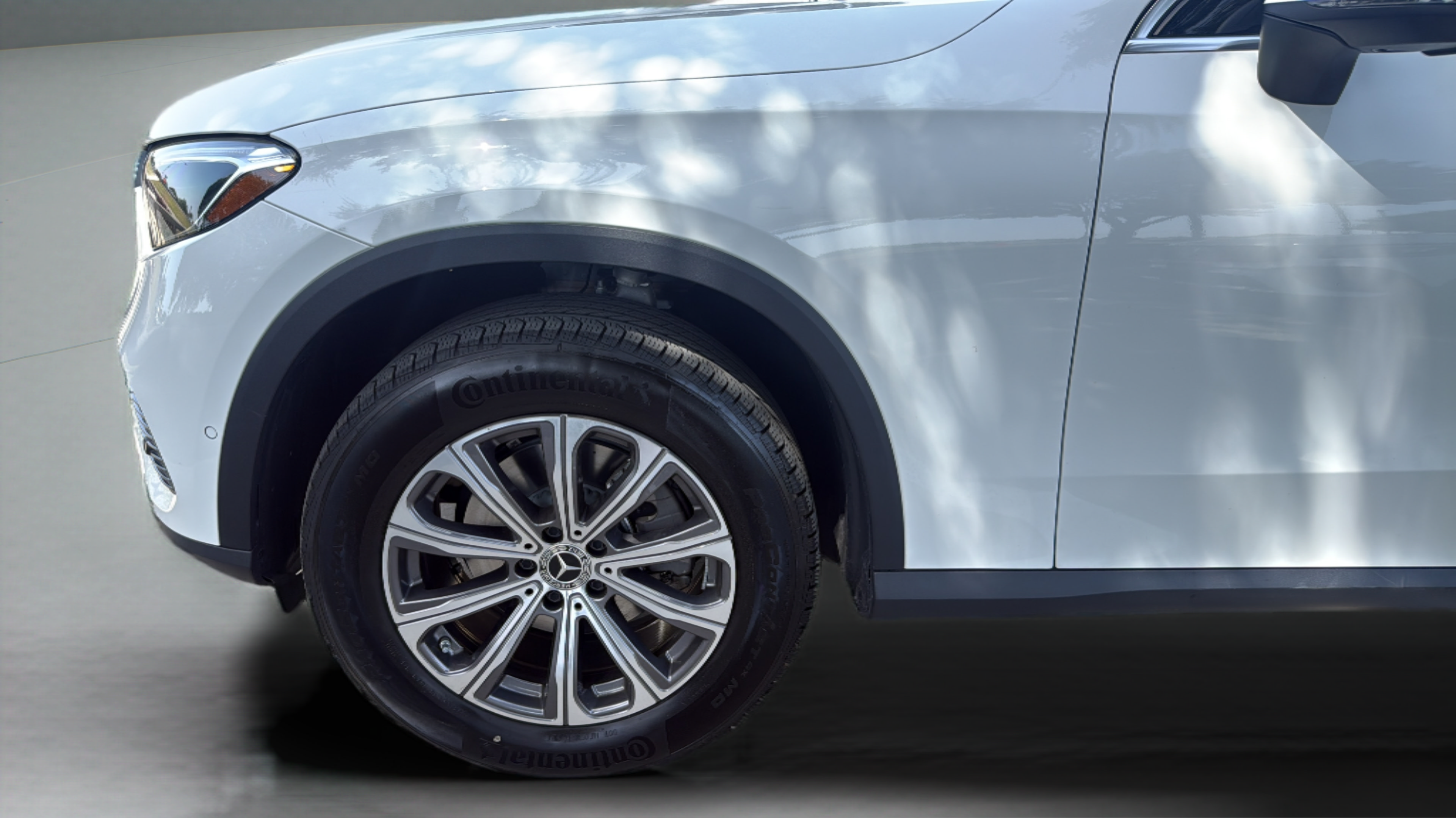 Certified 2025 Mercedes-Benz GLC 300 4MATIC image 30