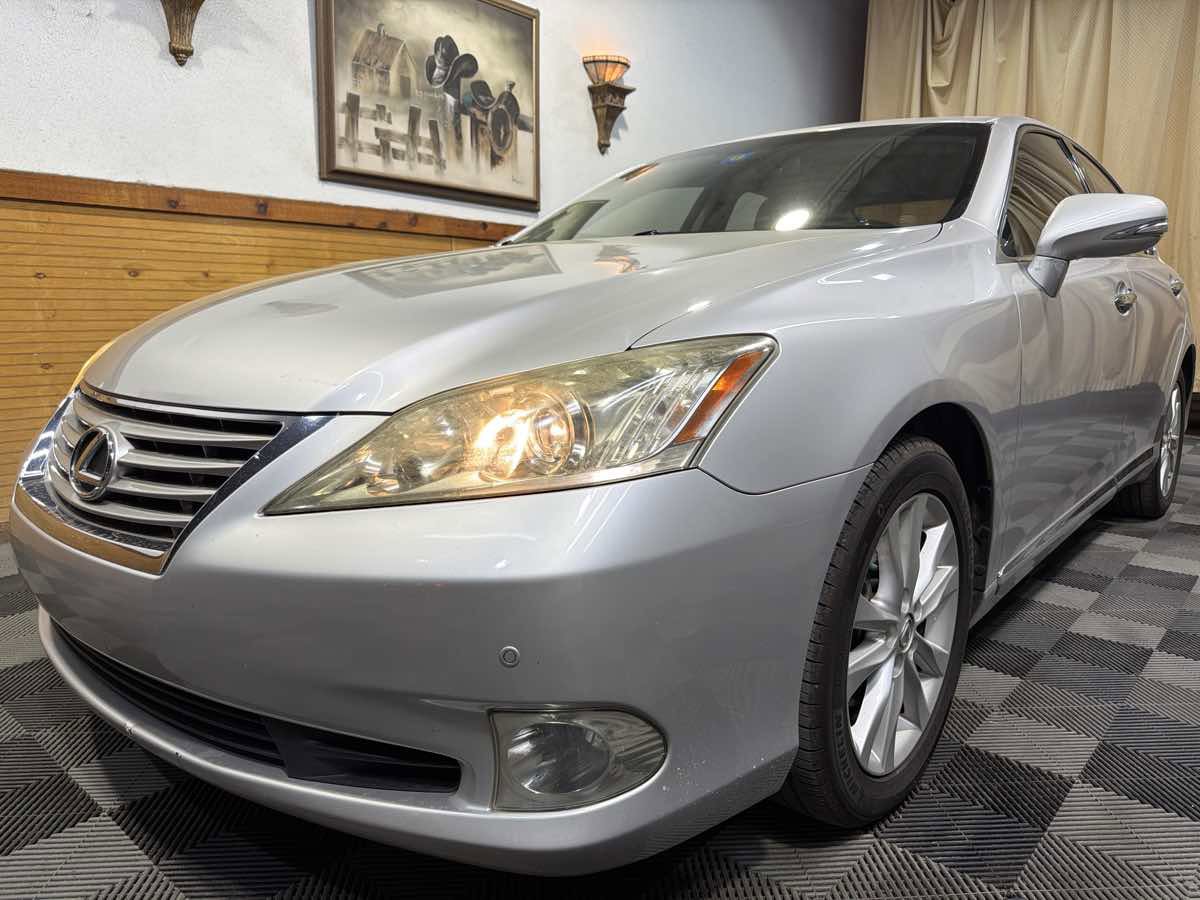 Used 2010 Lexus ES 350 image 5