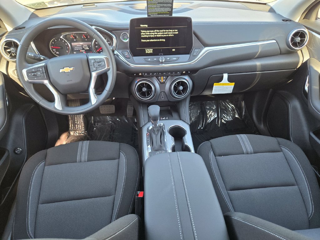 New 2026 Chevrolet Blazer LT w/ Convenience Package AWD/4WD image 9