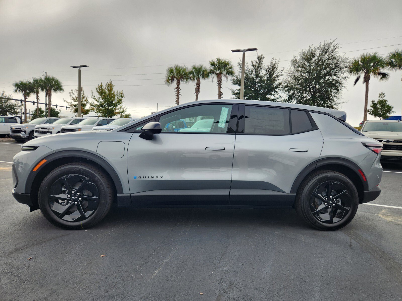 New 2026 Chevrolet Equinox EV LT image 3