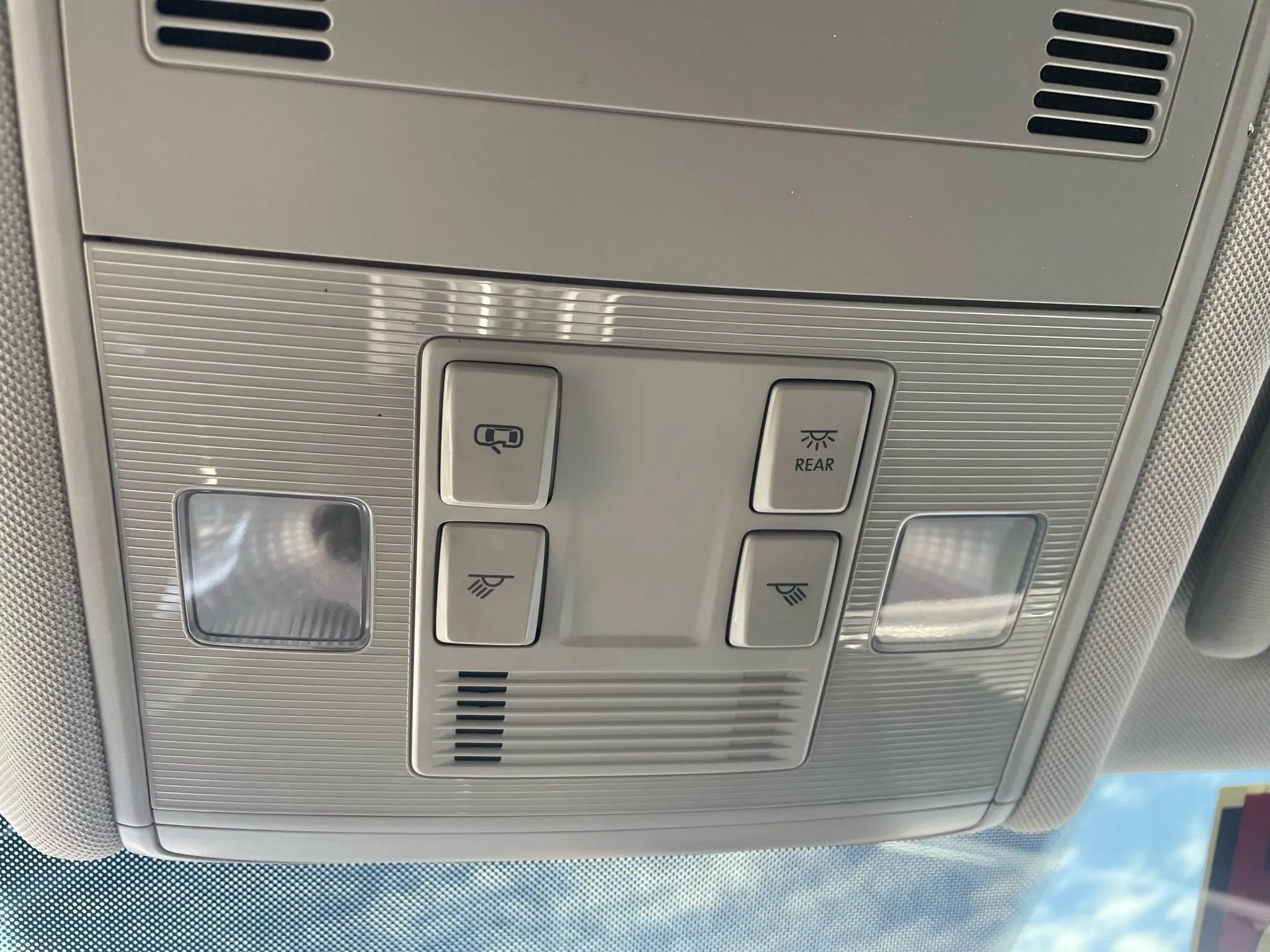 Used 2019 Volkswagen Jetta S image 15