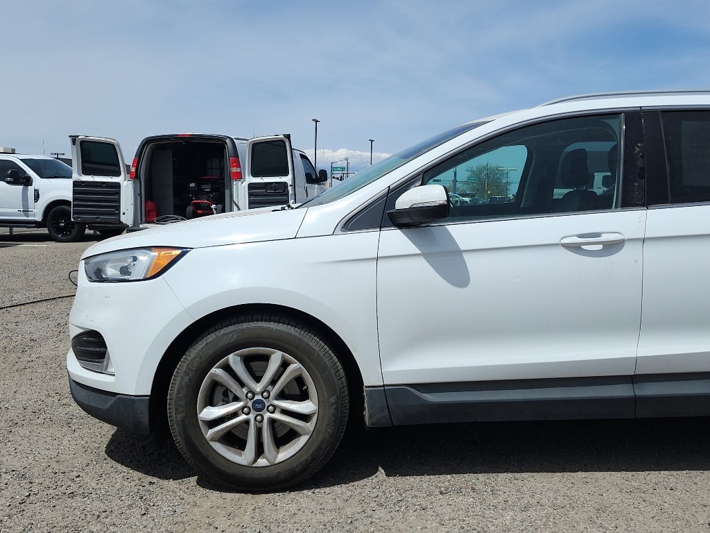 Used 2020 Ford Edge SEL image 10
