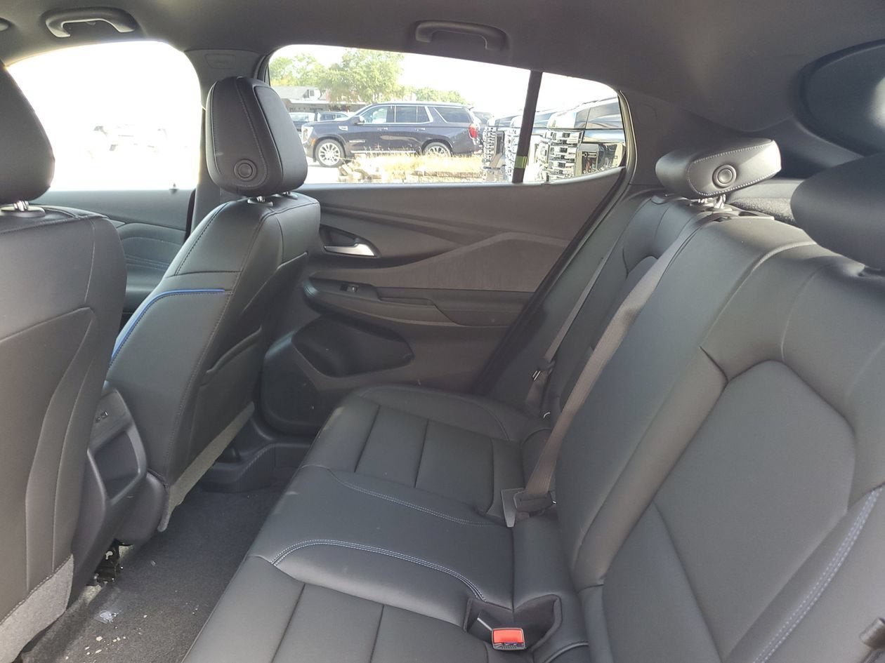 New 2026 Buick Envista Sport Touring w/ Convenience II Package FWD image 10