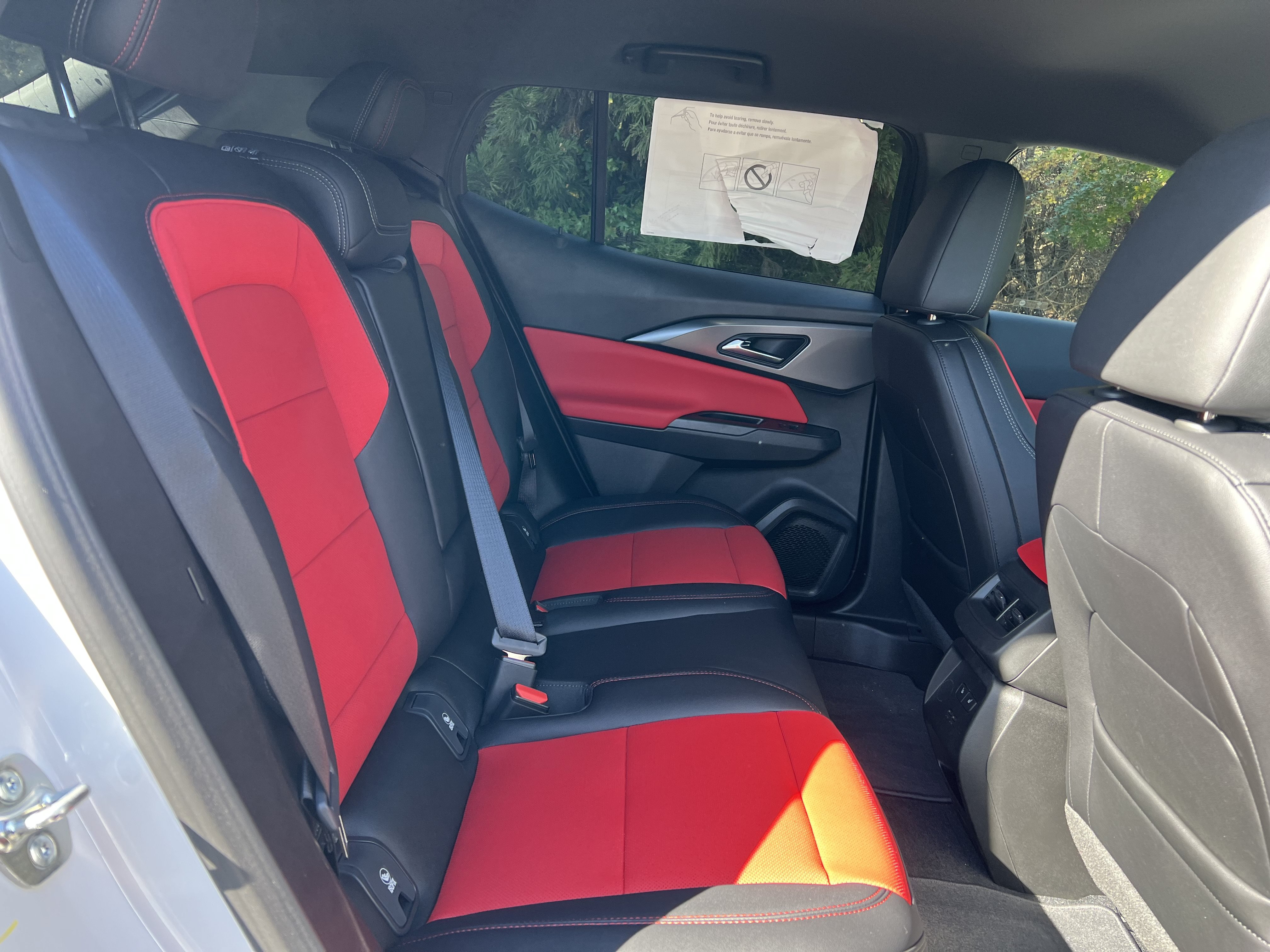 New 2025 Chevrolet Equinox EV RS w/ Active Safety Package 3 FWD image 31