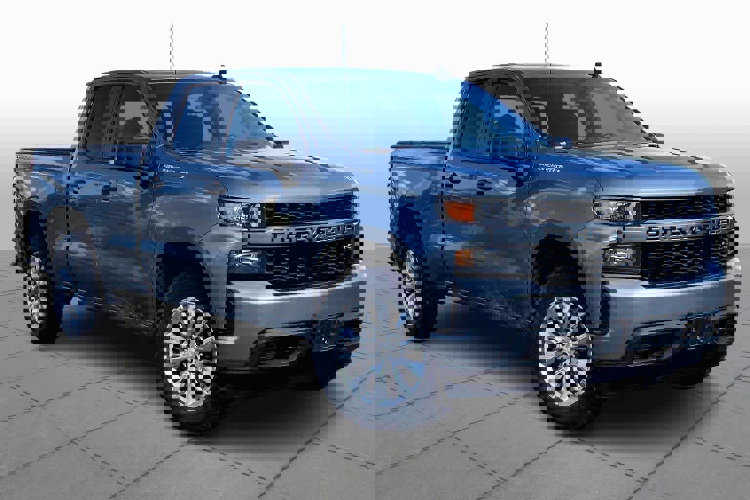 Used 2021 Chevrolet Silverado 1500 Custom image 3