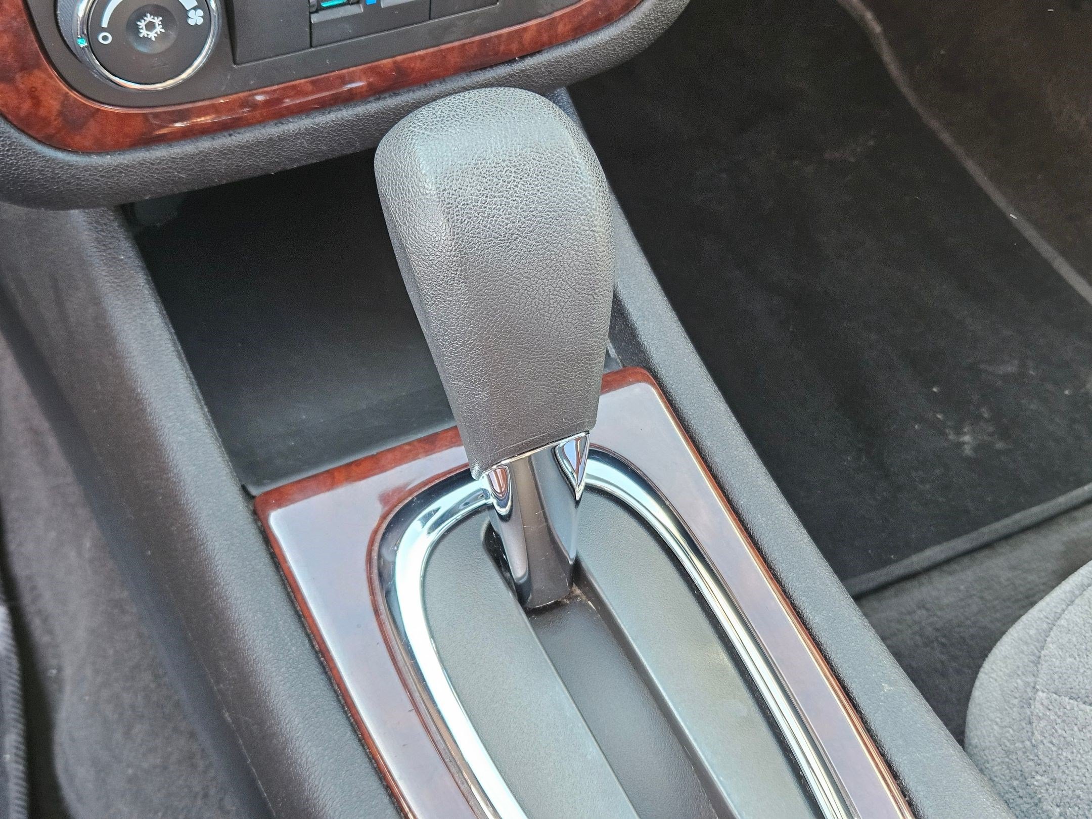 Used 2006 Chevrolet Impala LT FWD image 24