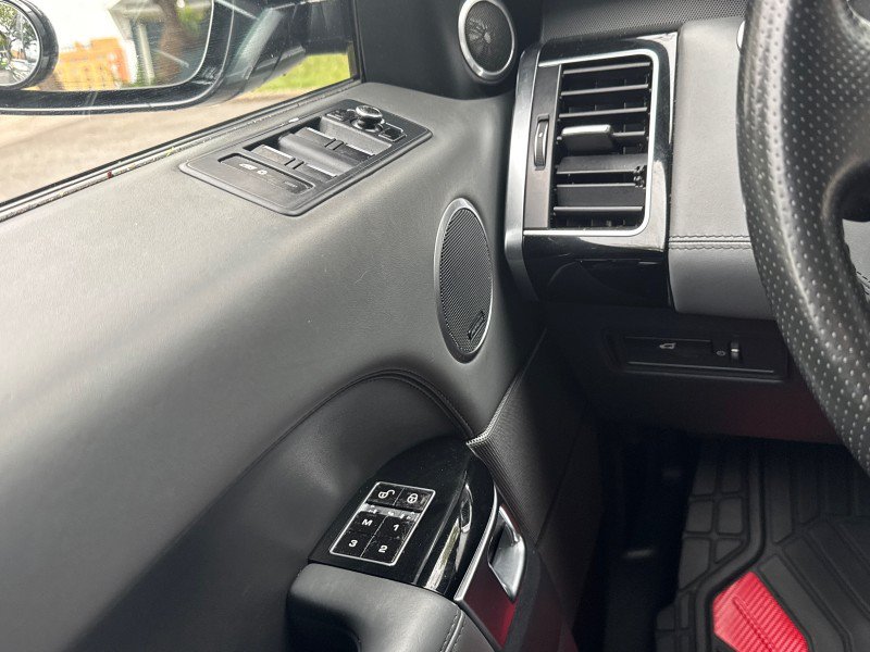 Used 2015 Land Rover Range Rover Sport Autobiography AWD/4WD image 11