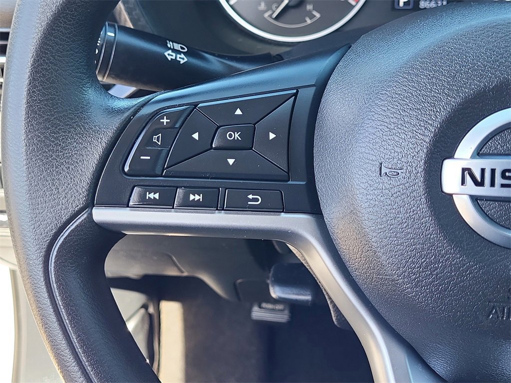 Used 2020 Nissan Sentra S image 19