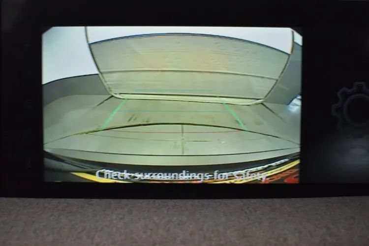 Used 2025 Nissan Kicks SV FWD image 30