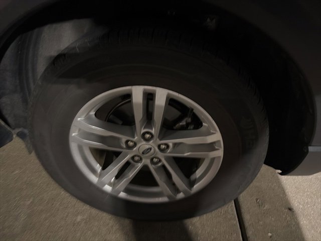 Used 2022 Ford Explorer XLT image 6