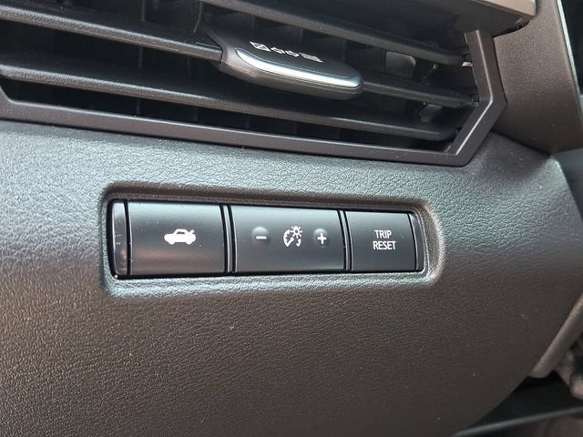 Used 2023 Nissan Altima 2.5 SR w/ SR Premium Package FWD image 25