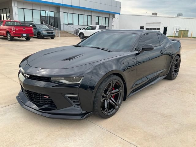 Used 2018 Chevrolet Camaro SS RWD image 36