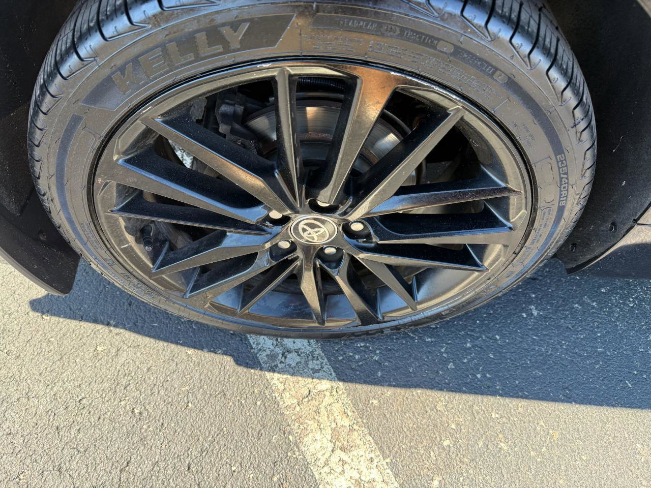 Used 2021 Toyota Camry XSE FWD image 28